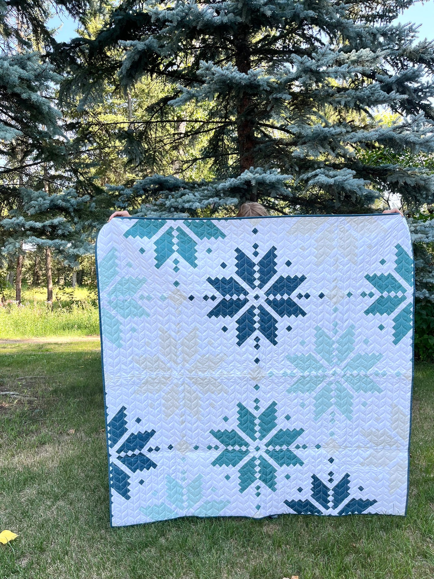 Knitted Star Throw Quilt