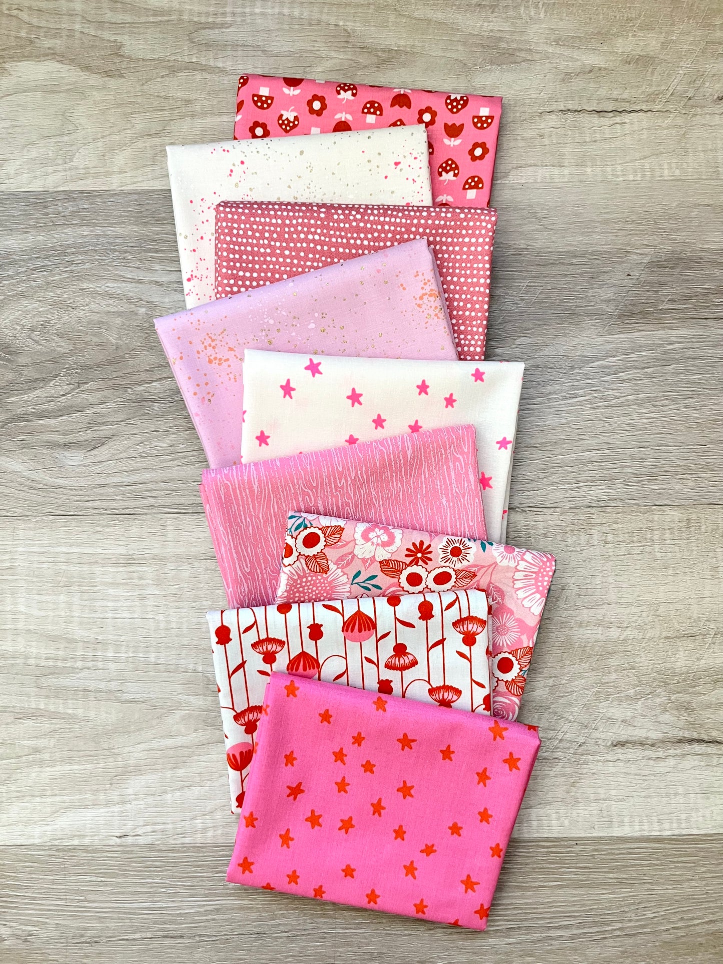 Pink Lemonade Fat Quarter Bundle