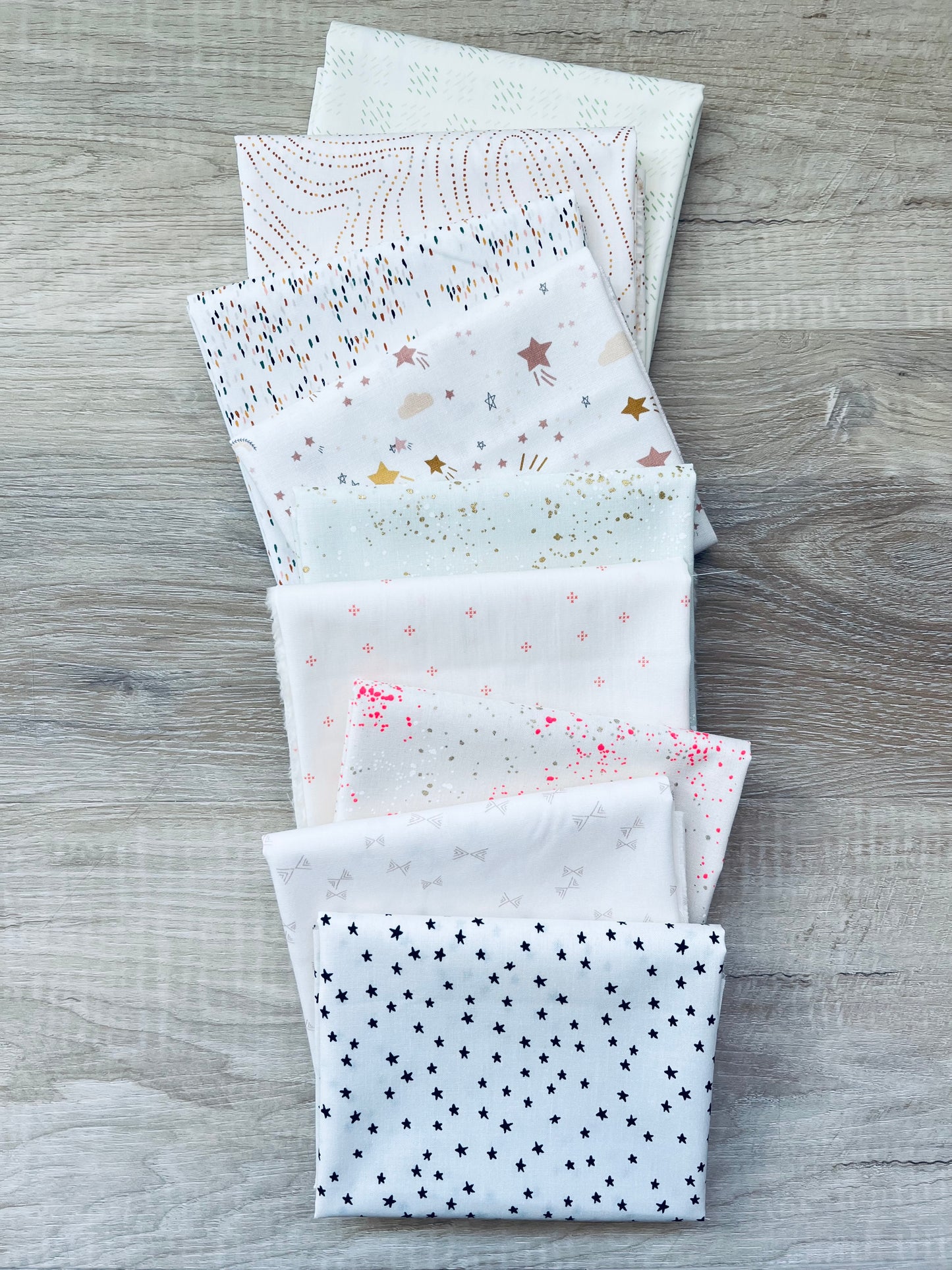 Low Volume Fat Quarter Bundle