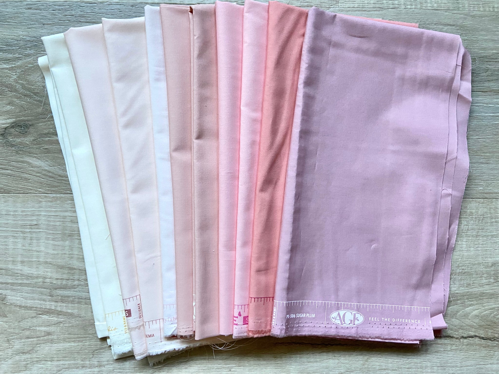 Pure Solids Scrap Pack- Pink