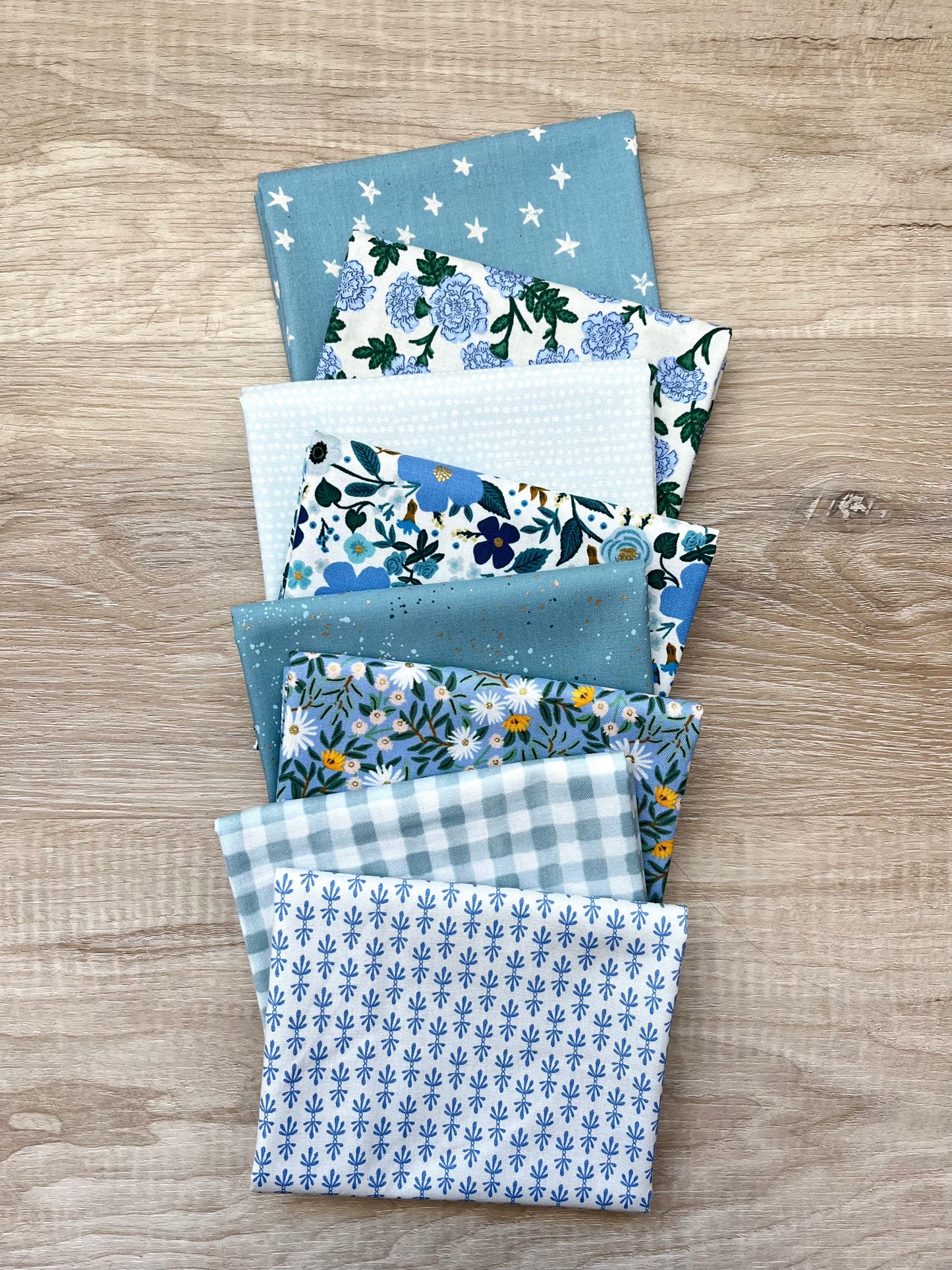 Open Skies Fat Quarter Bundle