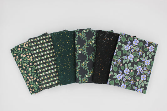 Black Bramble Fat Quarter Bundle